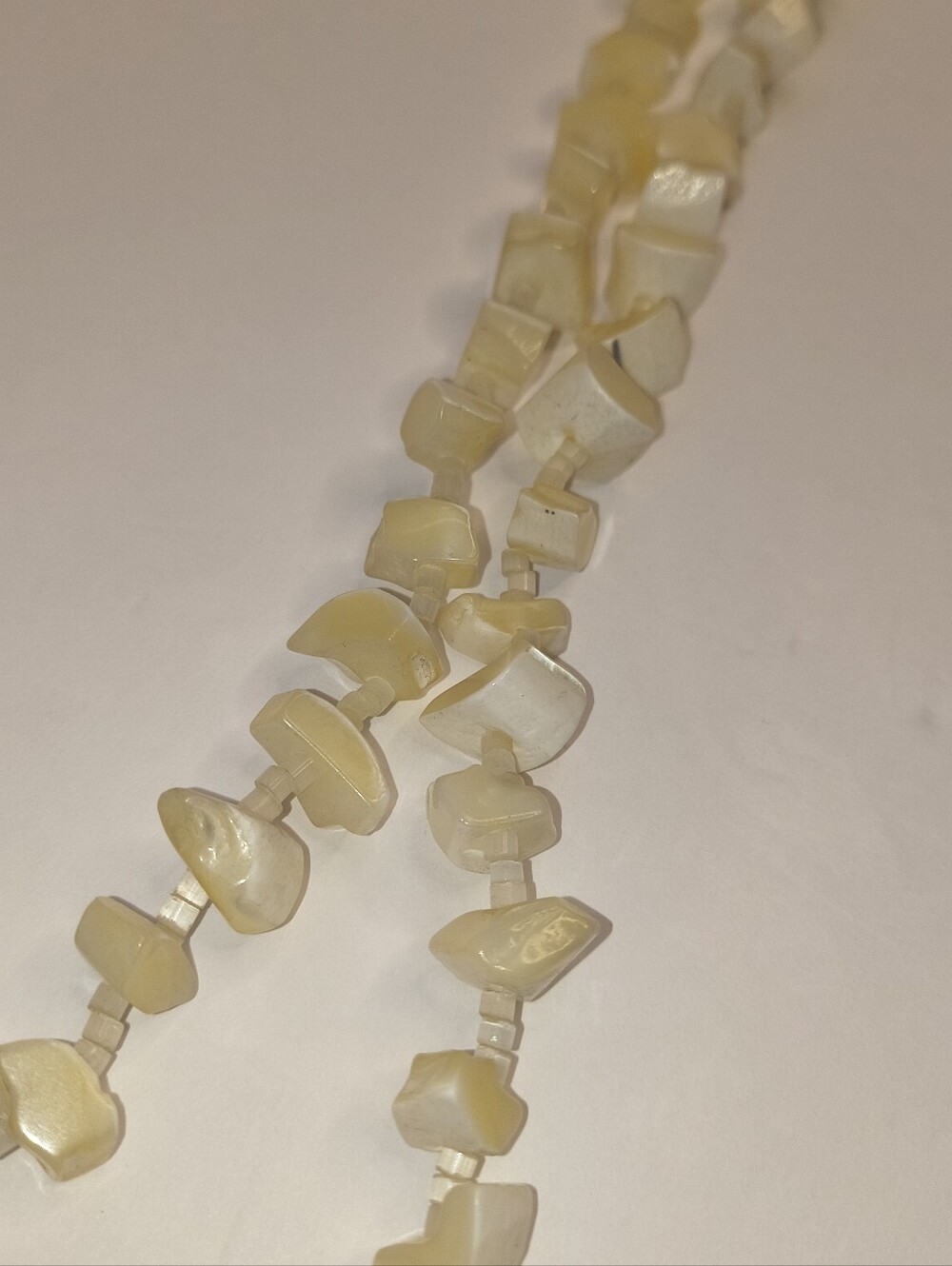 Cream Shell Chip Strand Necklace - Picture 4 of 8
